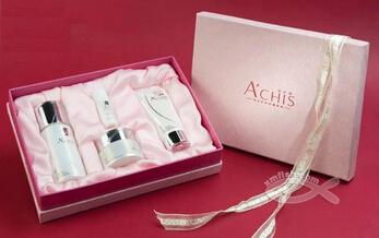 專業(yè)印刷服務(wù) 臺(tái)歷、掛歷、包裝盒與畫(huà)冊(cè)的卓越品質(zhì)